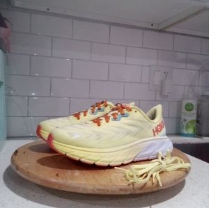 Hoka Arahi 6 Women's Sneakers Size 8.5
